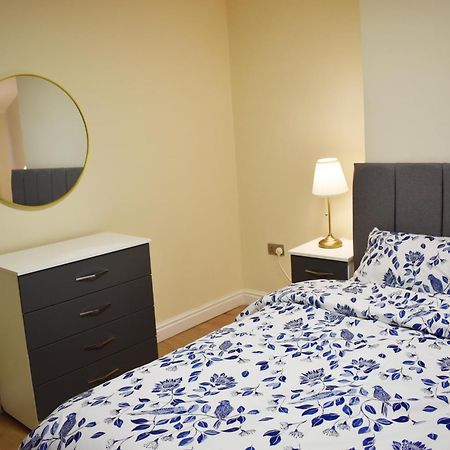 Birmingham City Centre Bedroom, Parking, Wifi, Kitchen, Living Room ภายนอก รูปภาพ