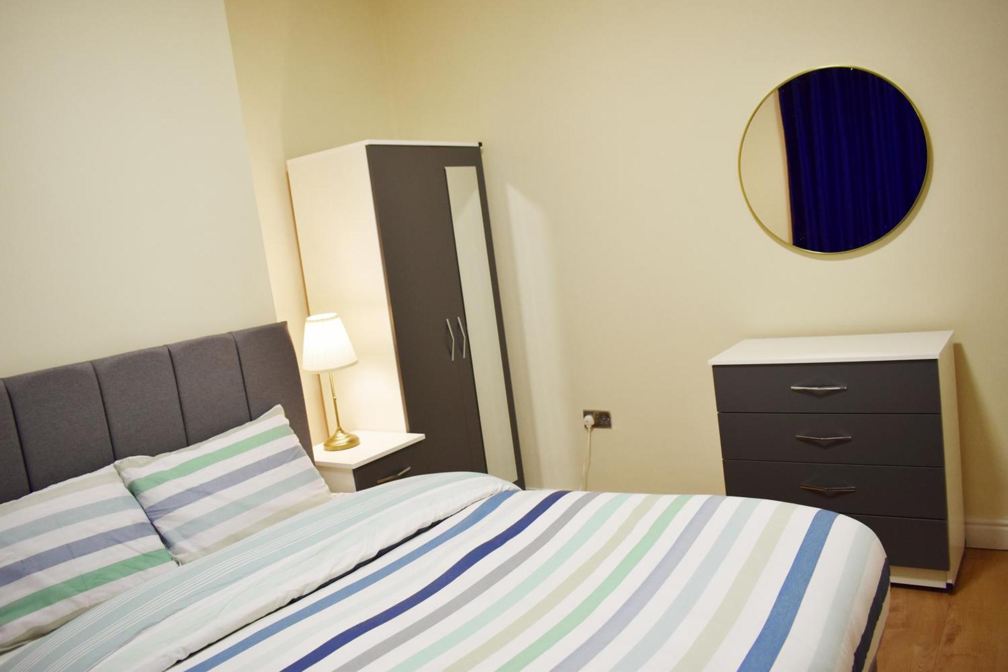 Birmingham City Centre Bedroom, Parking, Wifi, Kitchen, Living Room ภายนอก รูปภาพ